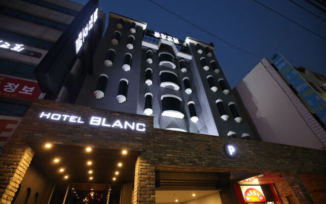 Blanc Hotel Cheongju