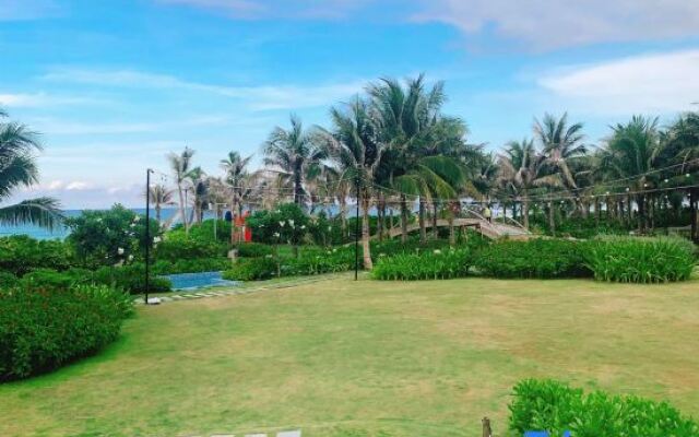 The Sea View Cam Ranh Beach Apartment