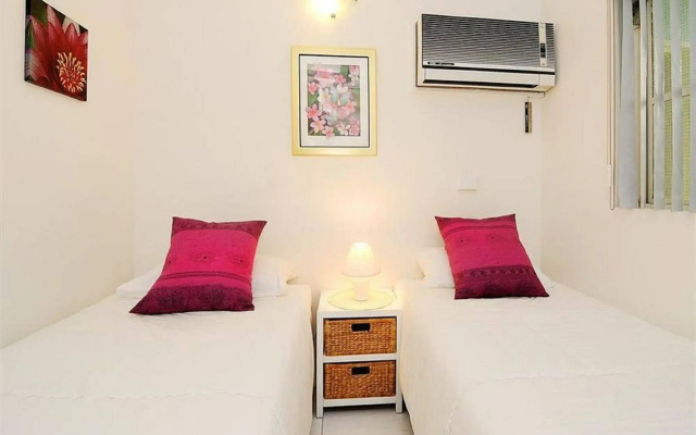 Port Douglas Outrigger Holiday Apartments