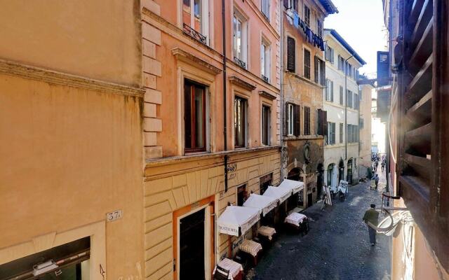 Campo de Fiori Studio Apartment