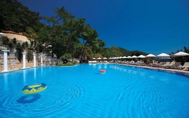 Sun Maris Bellamare Beach Hotel