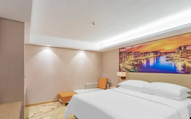 Vienna Hotel (Dongguan Wangniudun Wanghong Hub City)