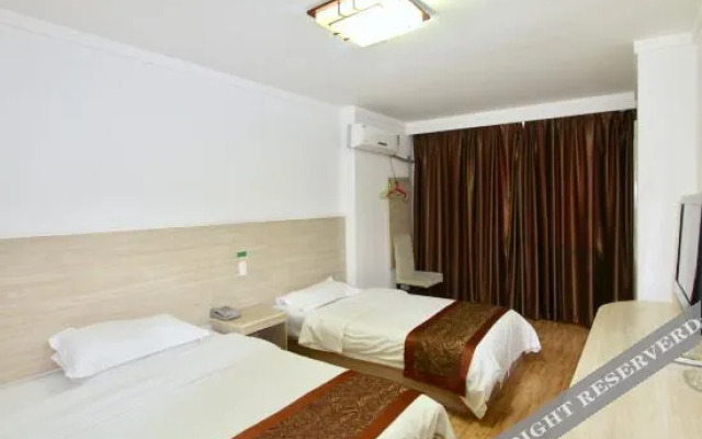 Tiandu Express Hotel (Jiaxing Railway Station)