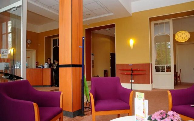 Les Thermes & Le Metropol