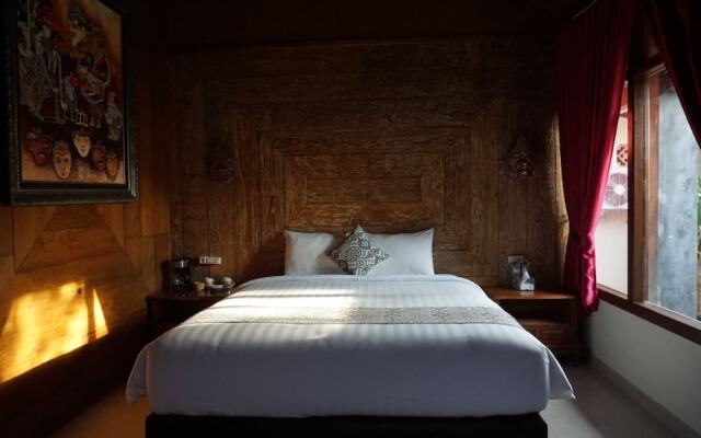 Kampoeng Joglo Boutique Hotel