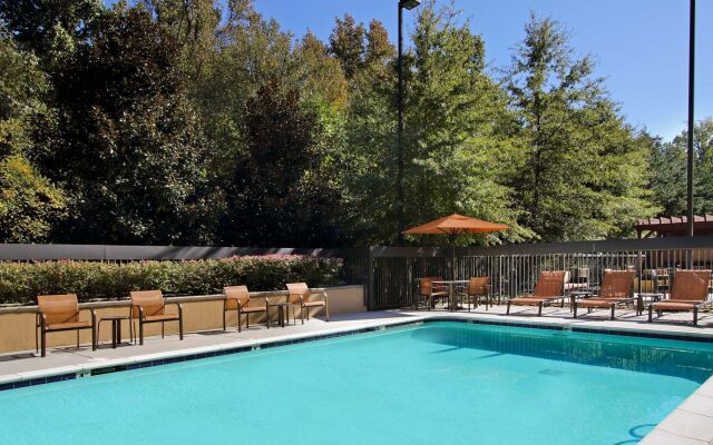 Courtyard by Marriott Atlanta Airport West