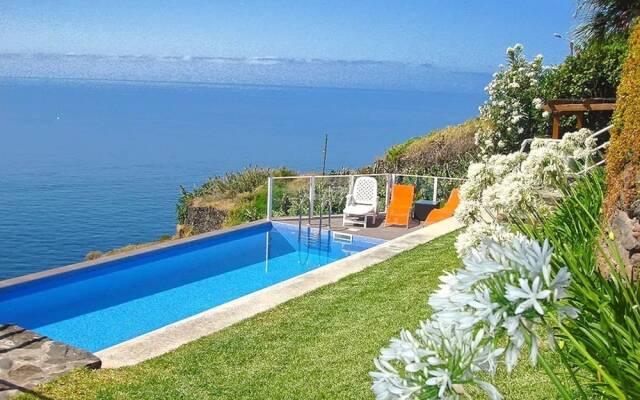 Ocean Palms Villa by ETC Madeira