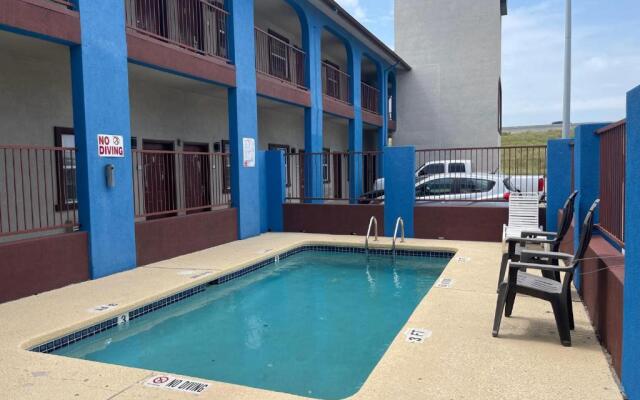Airport inn & suites