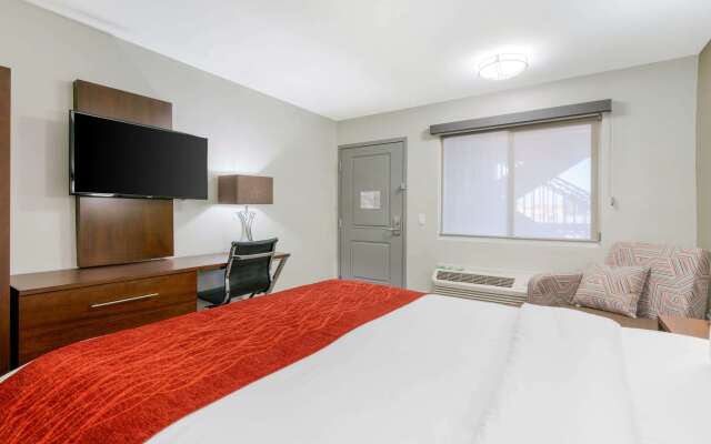 Comfort Inn Antioch - Century Plaza