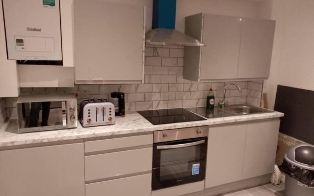 Inviting, Relaxing, 2-bed House-hampstead-london