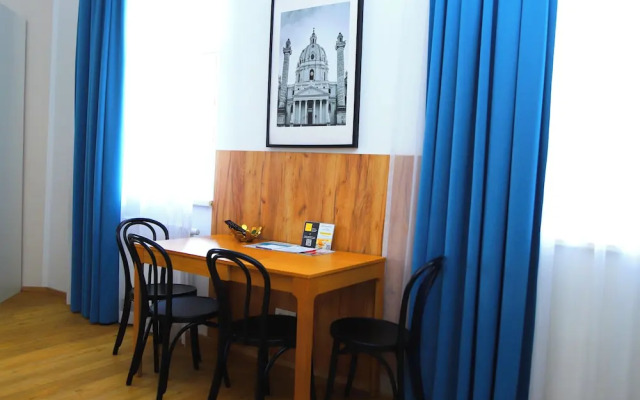 Jimmys Apartments XXL