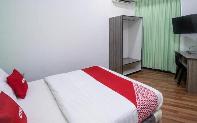 69 Room 4 Stay by OYO Rooms