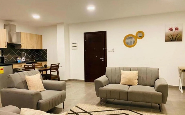 Executive 2 bedroom Apartment At East Legon