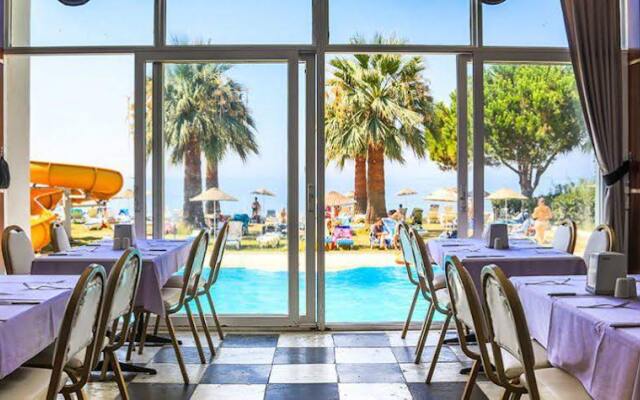 Palmira Hotel Kusadasi