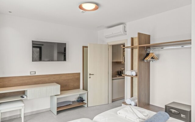 Kouros Stone Suites