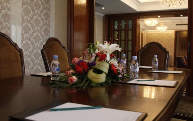 Merry Hotel Shanghai