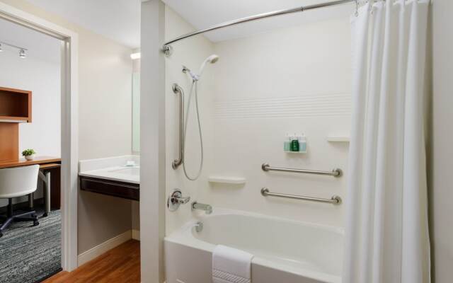 TownePlace Suites Manchester Boston Regional Airport