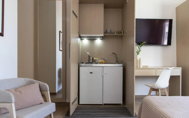 Gallery Suites & Residences, Piraeus