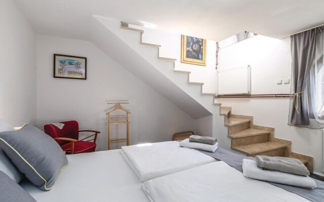 Awesome Home in Veprinac With Wifi and 1 Bedrooms