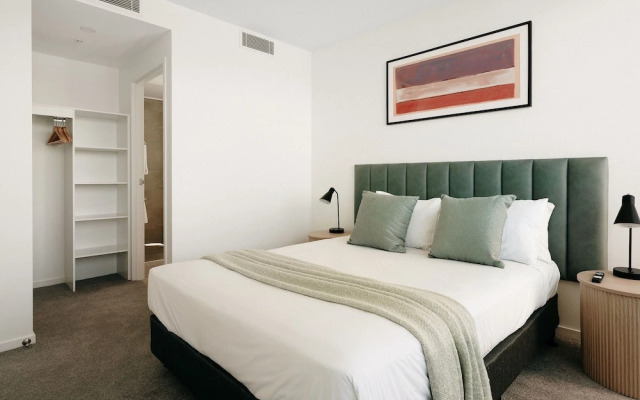 Rambla at Perry House