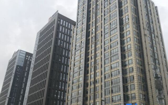 Mr. Robb Hotel (Chongqing Fortune Center)