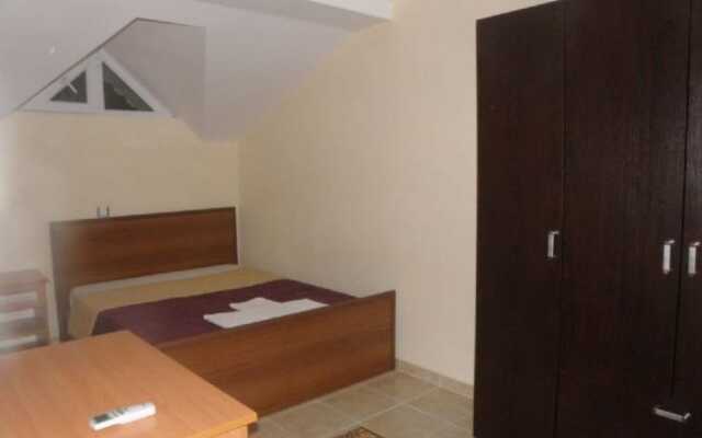 Leylak Apart Otel