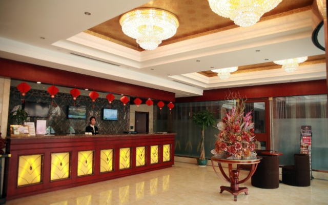 GreenTree Inn Puyang Jingkai Avenue Wuyi Road Business Hotel