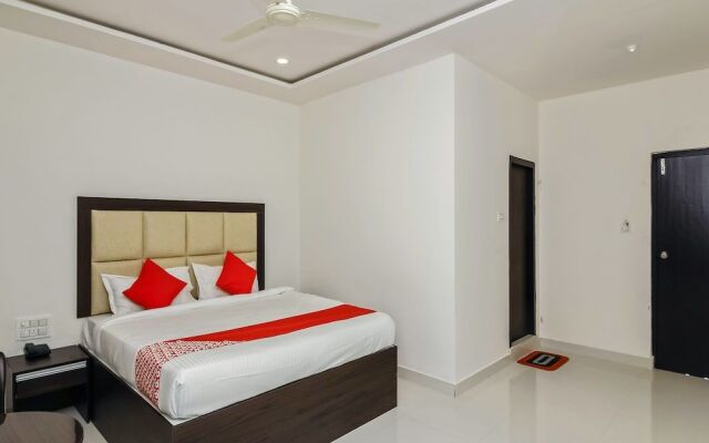 OYO 26941 Hotel Palm International