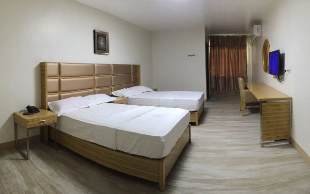 Meaco Hotel - Valenzuela