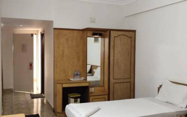 Hotel Sriram Residency