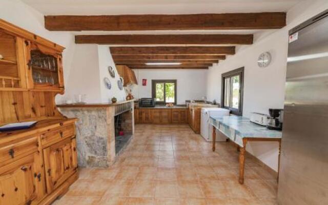 Villa Can Jaume Peso / Can Gosp