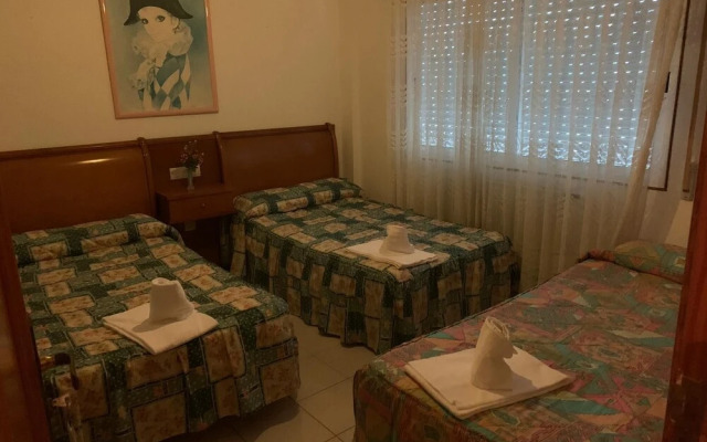 Hostal Restaurante Seoane - Twin Room