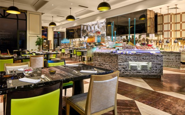 Crowne Plaza Zhengzhou by IHG