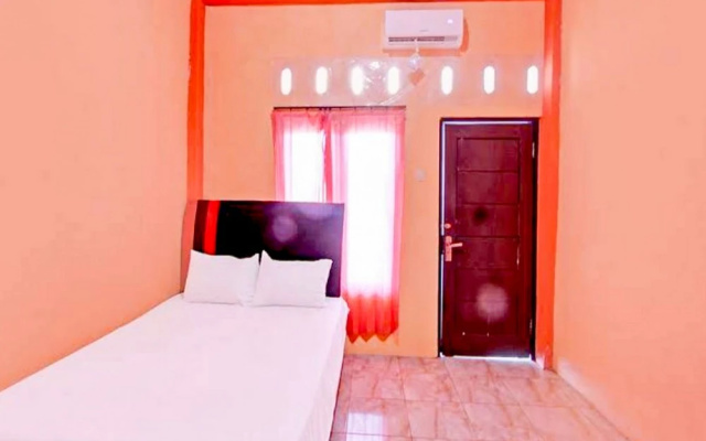 Penginapan Muslim Waker Syariah – Guest Rooms – Penujak