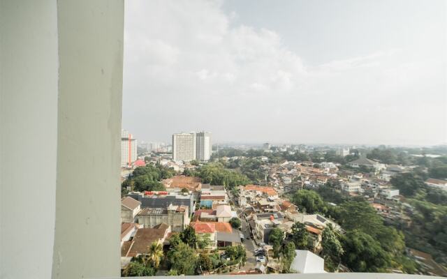 Homey Apartment at Parahyangan Residence near Parahyangan University