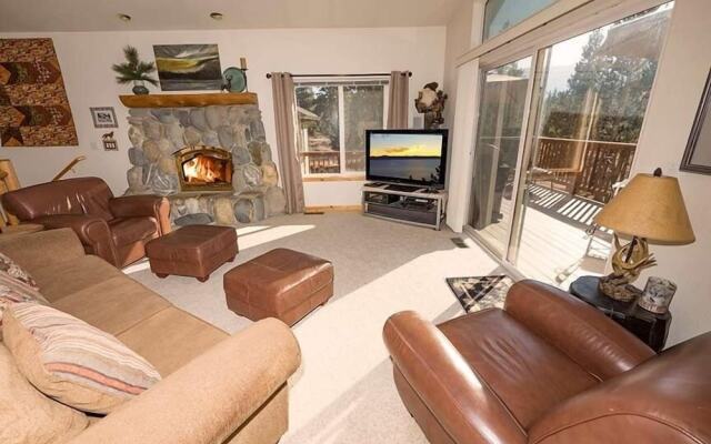 1884 Bakersfield 5 Bedrooms 4 Bathrooms Home