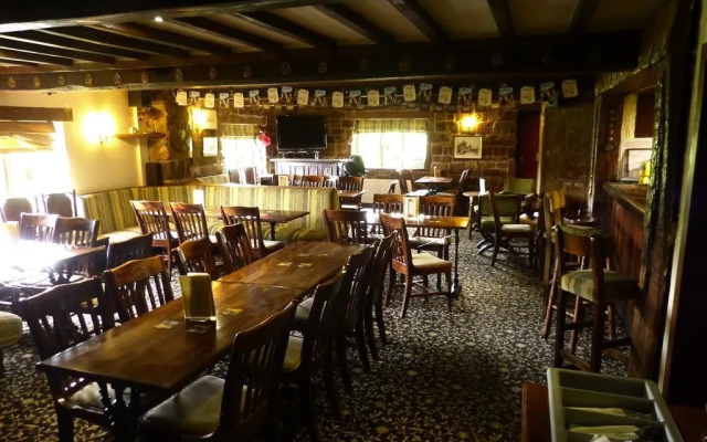 Peakstones Inn