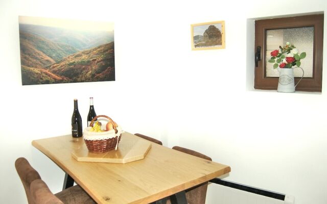 House With 2 Bedrooms in San Cristóbal de Valdueza