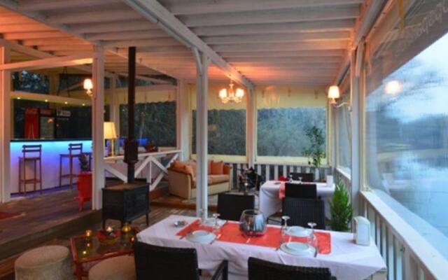 Agva Tree Tops Park Hotel