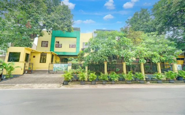 Hotel O Tebet Near Tebet Station Formerly Sabda Guest House