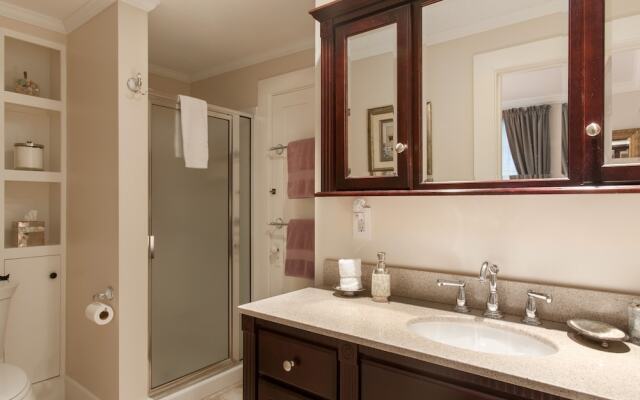 Seven South Street Inn B & B