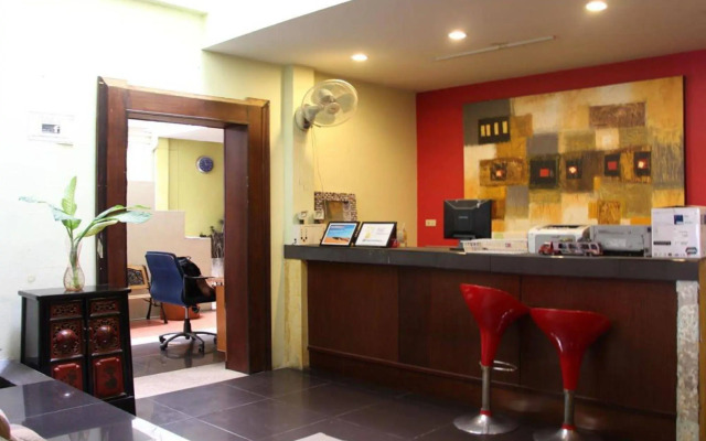OYO 1054 Phuket Backpacker Hostel