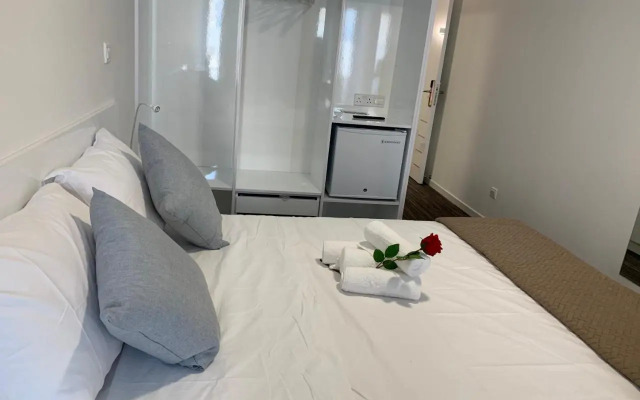 Nicosia 5 Stars Suites