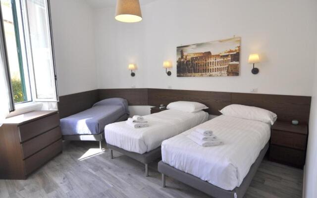 Flatinrome Trastevere Deluxe Rooms
