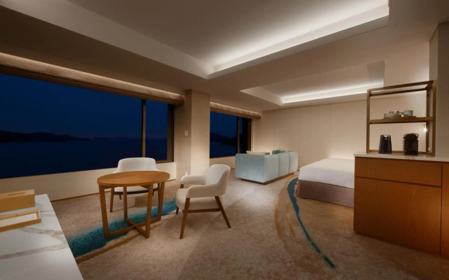 Toba Hotel International
