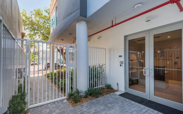 2 Bedroom apt - Prime Location in South Beach