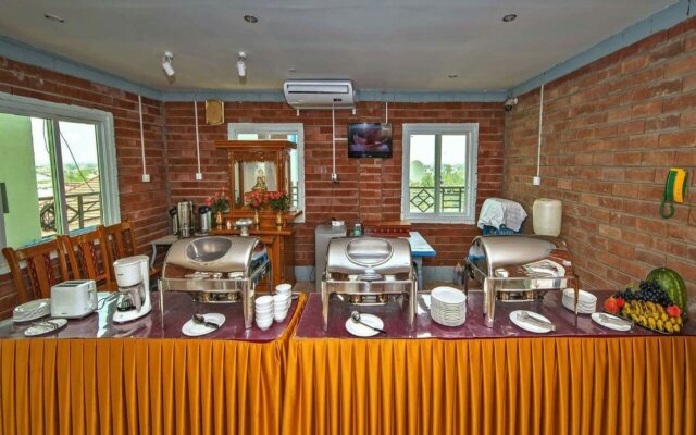 Shwe Hnin Si Hotel