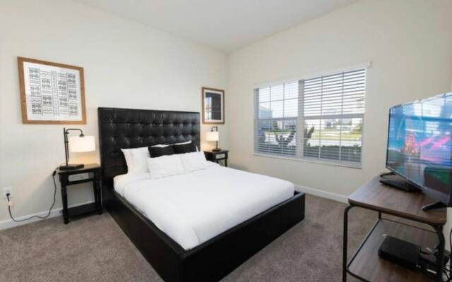 8923 SD - Champions Gate