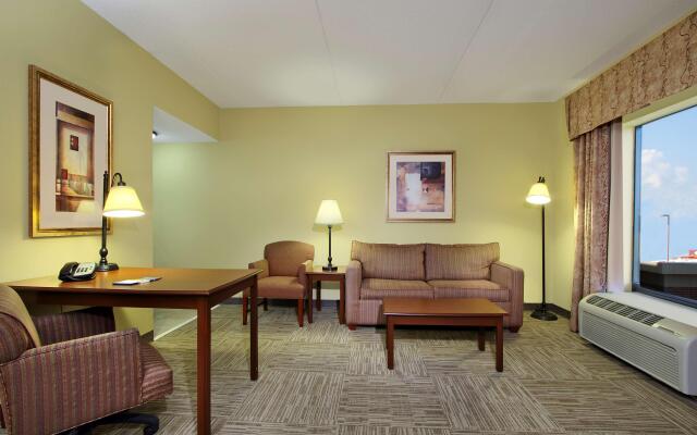 Hampton Inn & Suites Madisonville