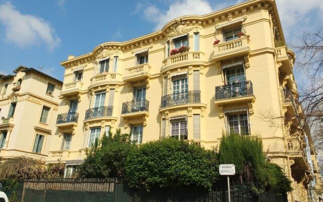 Happy Few - Suite Franklin